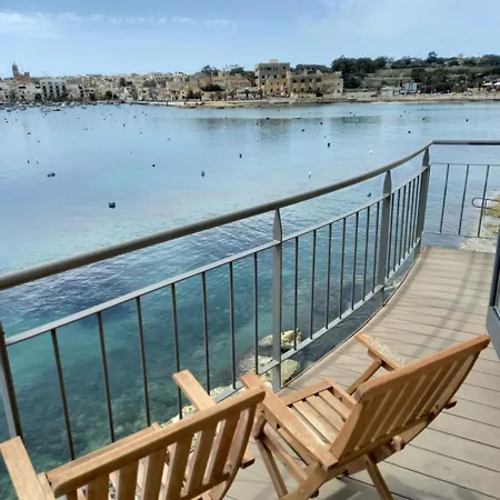 The Boat House * Birżebbuġa